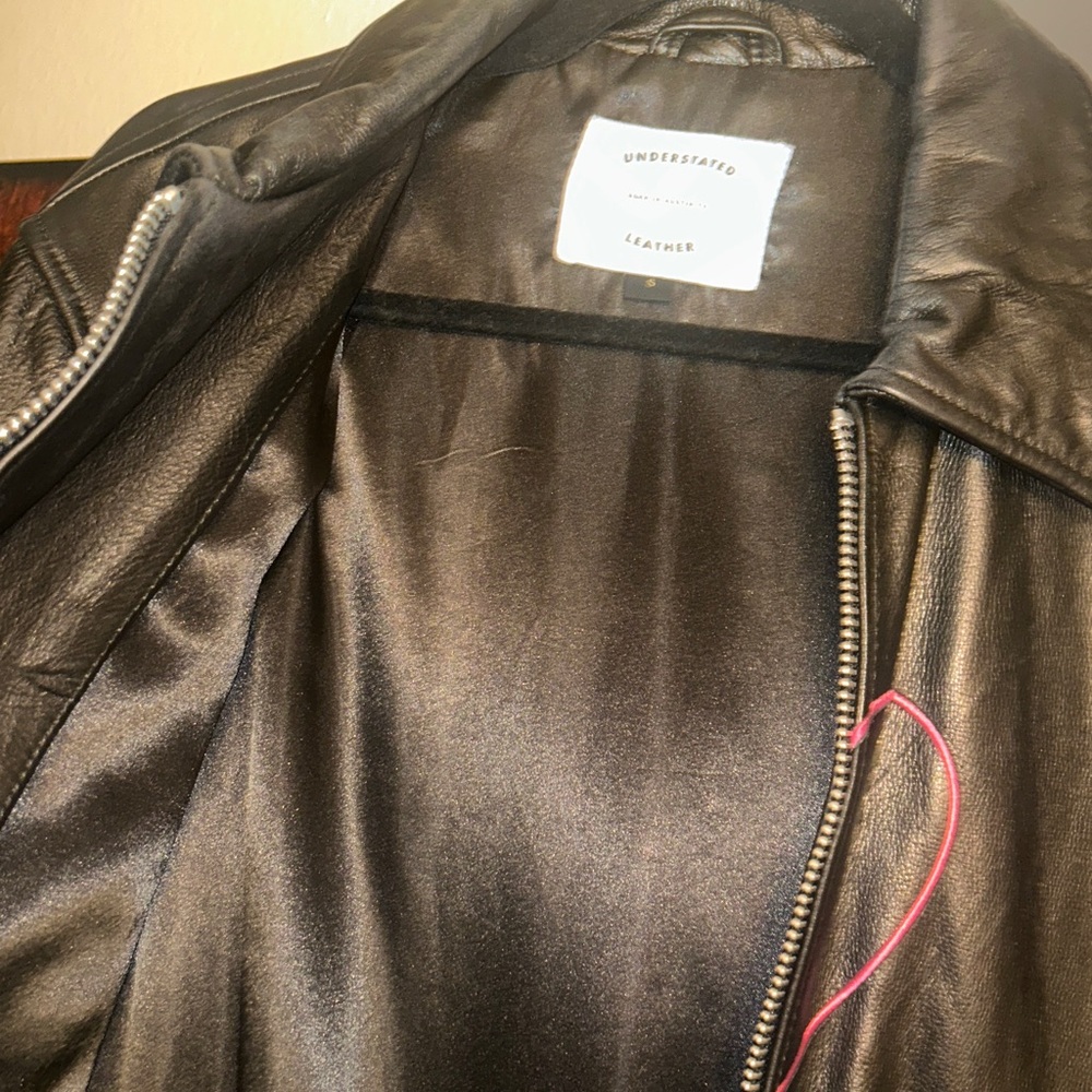 UNDERSTATED LEATHER Jacket with Pink Heart Embroidery “WONT BACK DOWN”🥷🤍 - Picture 9 of 10